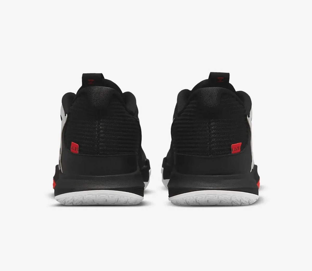 Mens Nike Kyrie Low 5 Basketball Size 10 Black Red White  display picture 2