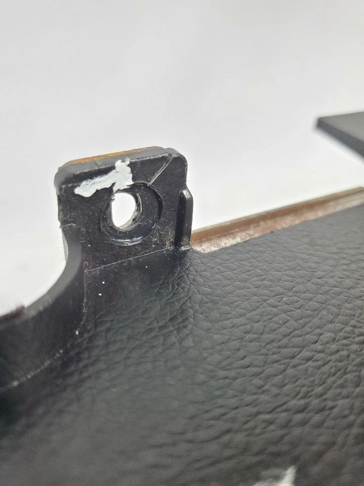 Infiniti FX35 2005 OEM conjunto de guantera negra Foto 4 de 4