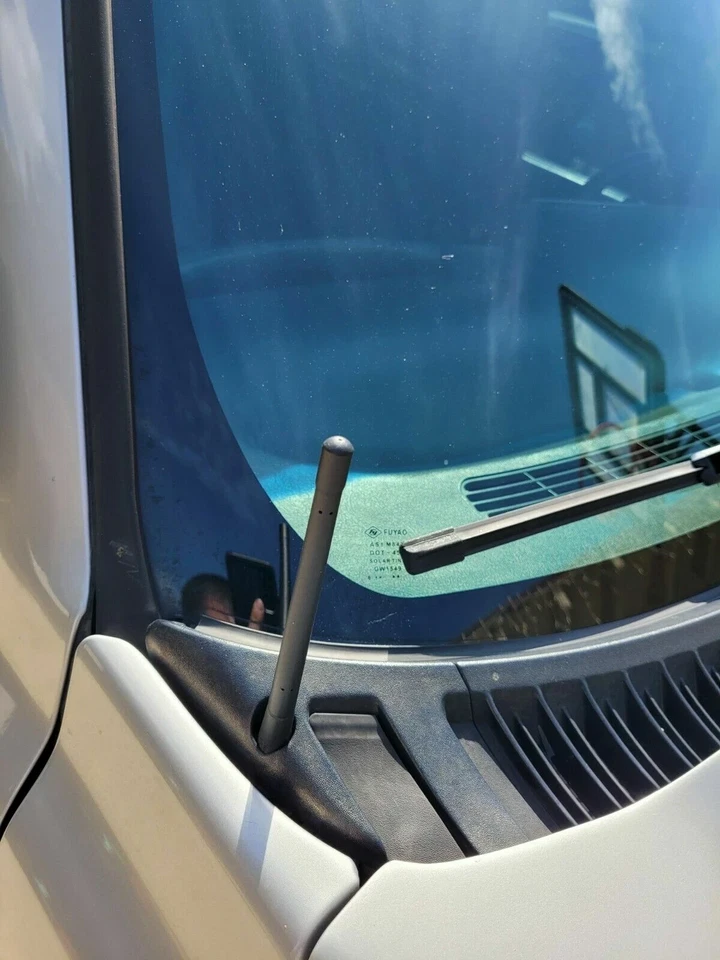 Antena de borracha preta curta 7" mastro haste rádio AM/FM para Chevrolet Tahoe 1992-2006 - Imagem 3 de 4