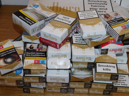 VIDE LOT PAQUET de CIGARETTES MARLBORO LIGHT SUISSE ALLEMAGNE winston CARTOUCHE - Photo 5/10