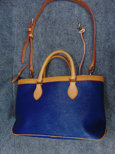 Borsa a tracolla Dooney & Bourke blu navy pelle saffiano Kimberly - Foto 11 di 15