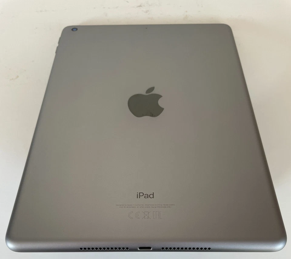 Apple iPad 9.7 2018 128gb Wifi rigenerato buono ricondizionato grado AB - Immagine 3 di 4