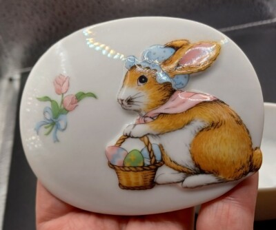 Japan 3D Easter Bunny Rabbit Egg Basket Trinket Oval Box