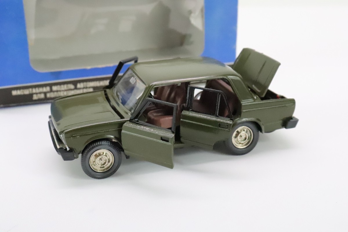 1/43 USSR Russian Soviet Diecast LADA Novoexport VAZ 2105 Ultra