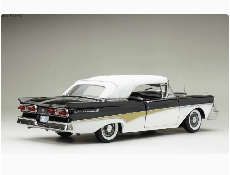 1/18 1958 Ford Fairlane 500 Closed Convertible - White/Raven
