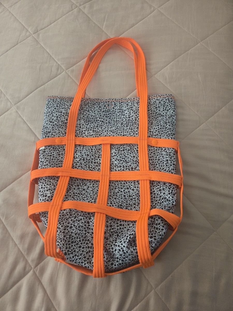 Nike NSW Sportswear OLYMPIC Safari Cargo Tote (12L) Orange