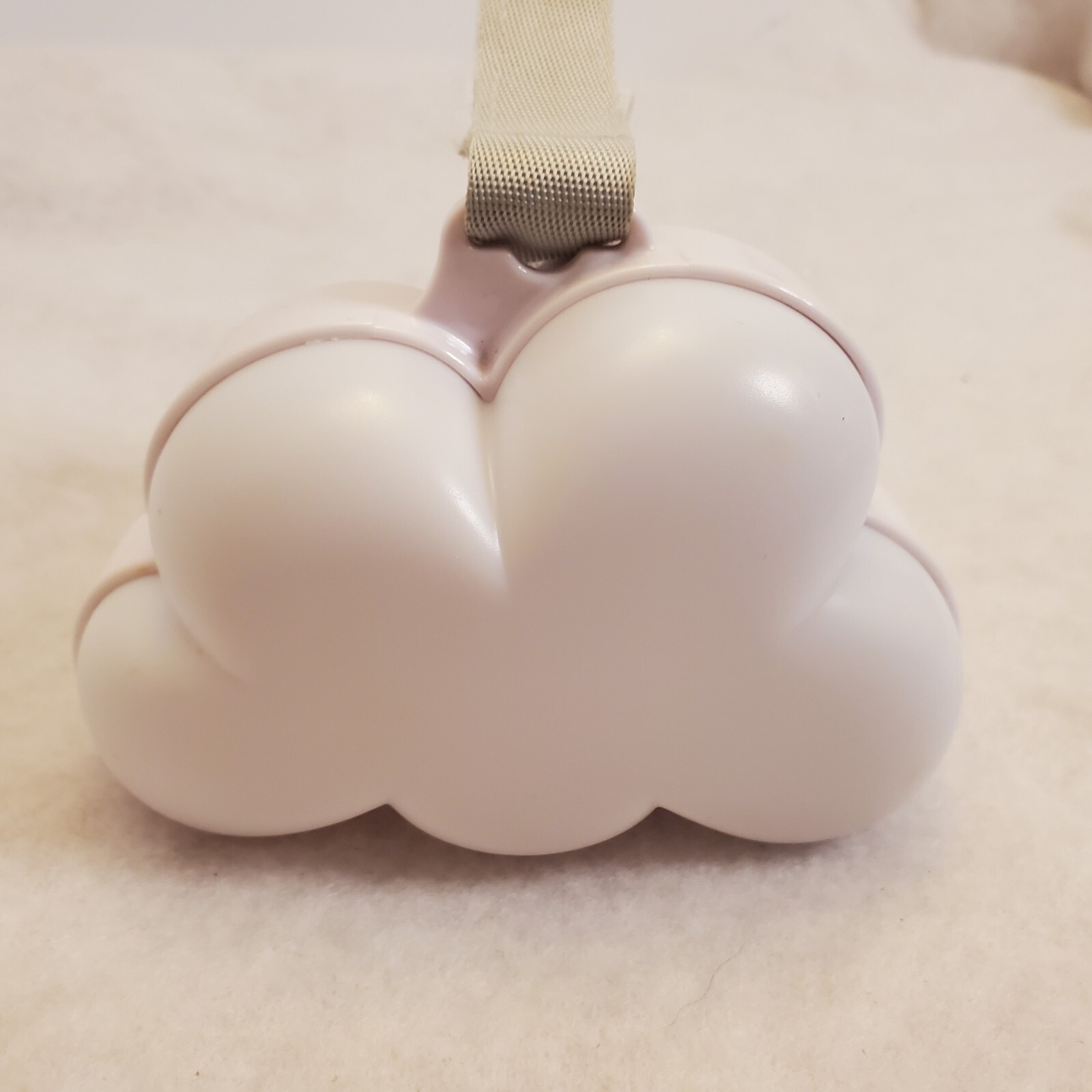 Pure Enrichment Baby Cloud Portable Sound Machine And Night Light Color Change-image
