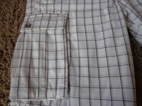 LEVI'S brand men's sz 29 NWT white/gray/black 100% cotton cargo shorts MSRP $50 - Picture 2 of 6