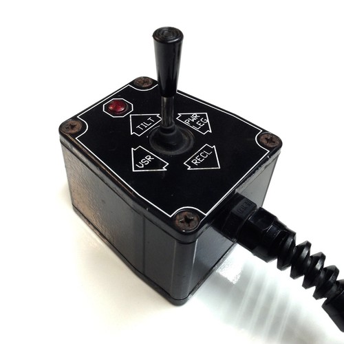 PowerWheelchair Joystick usato Invacare 1080116 interruttore a quattro vie - Foto 2 di 5