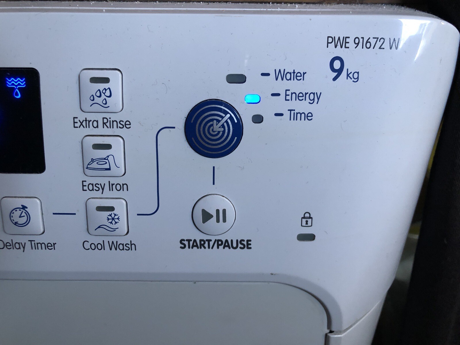 Good Indesit PWE91672W Washing Machine 9kg 1600 Squeaking Noise Spin