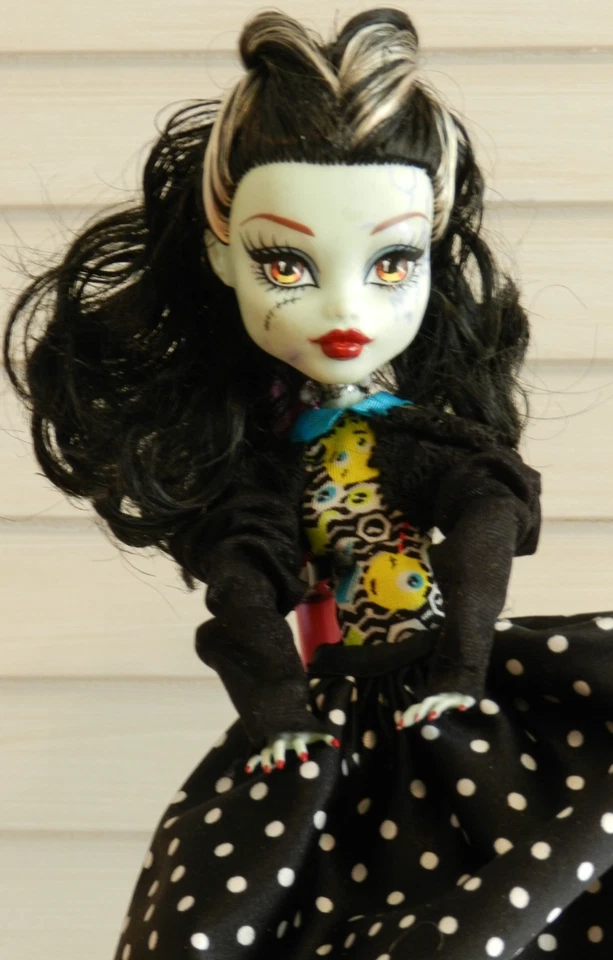 Muñeca Mrs. Elisabeta Frankenstein MH ÚNICA repintada, cabello, ojos y reparación únicos Foto 3 de 4