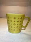 Vintage PYREX USA 1410 10 OZ Yellow / Butterscotch Foulard Starburst Mug Cup