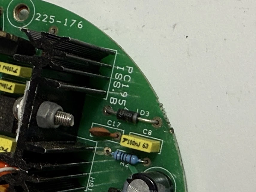 MEDC 225-176 PCB Card TX050 TW120 C Gas Detection W/o Lamp - Image 3 of 4