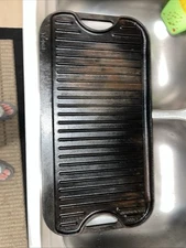 Lodge LPGI3 Cast Iron Reversible Grill and Griddle - Black