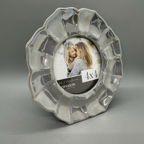Grey Iridescent Flower Round Circle Picture Frame, 4x4 Photo - Picture 2 of 4