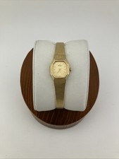 Vtg Seiko Ladies 17mm Watch Gold Tone Hexagonal Gold Dial 6.5" 2P20-5H39 - RUNS