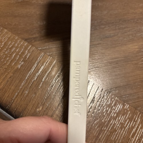 Pampered Chef About A 9” Mix 'N Scraper Spatula - Picture 3 of 10