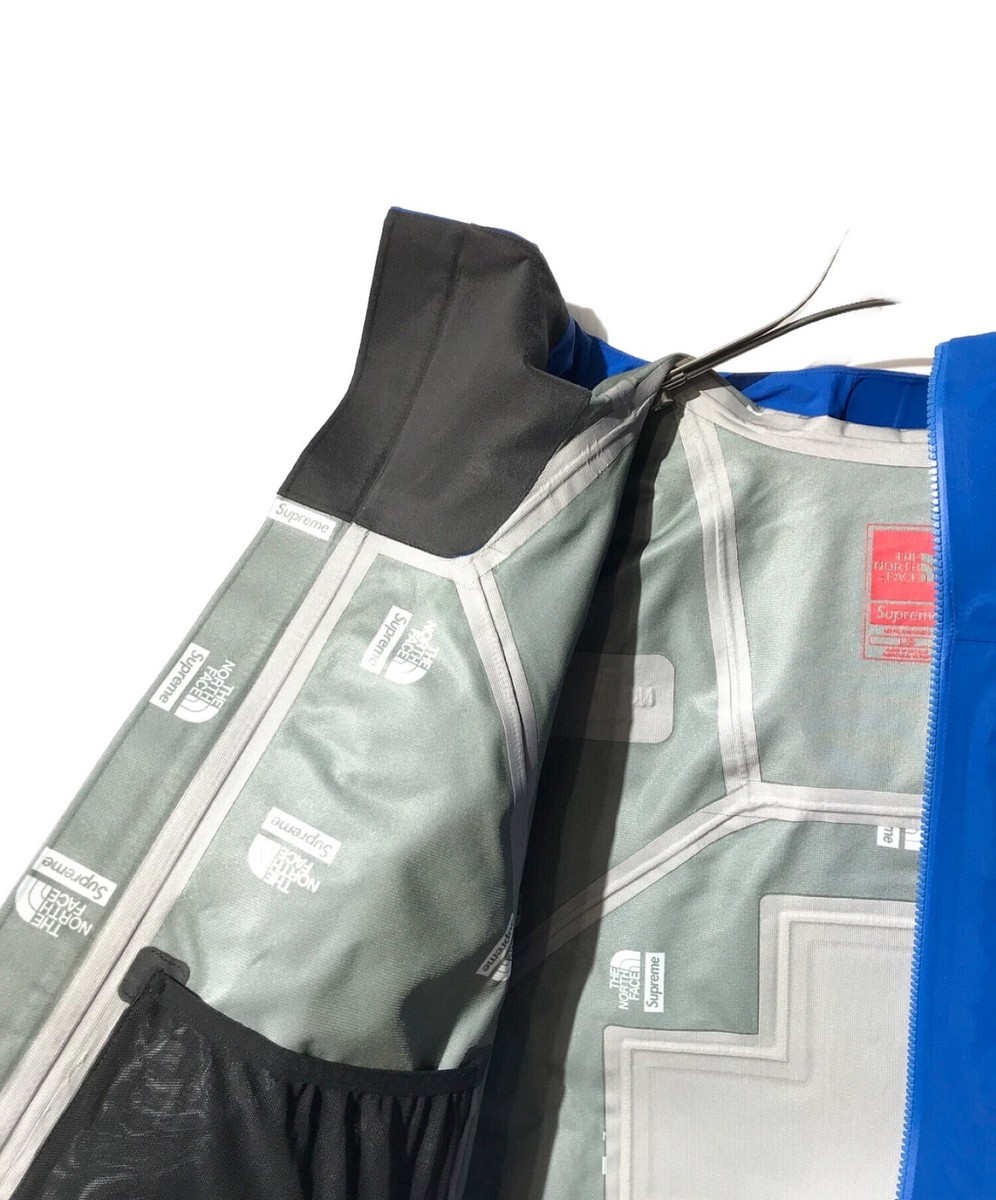 Supreme® x The North Face® Summit Series Rescue Mountain Pro Supreme® x The North Face® Summit Series Rescue Mountain Pro