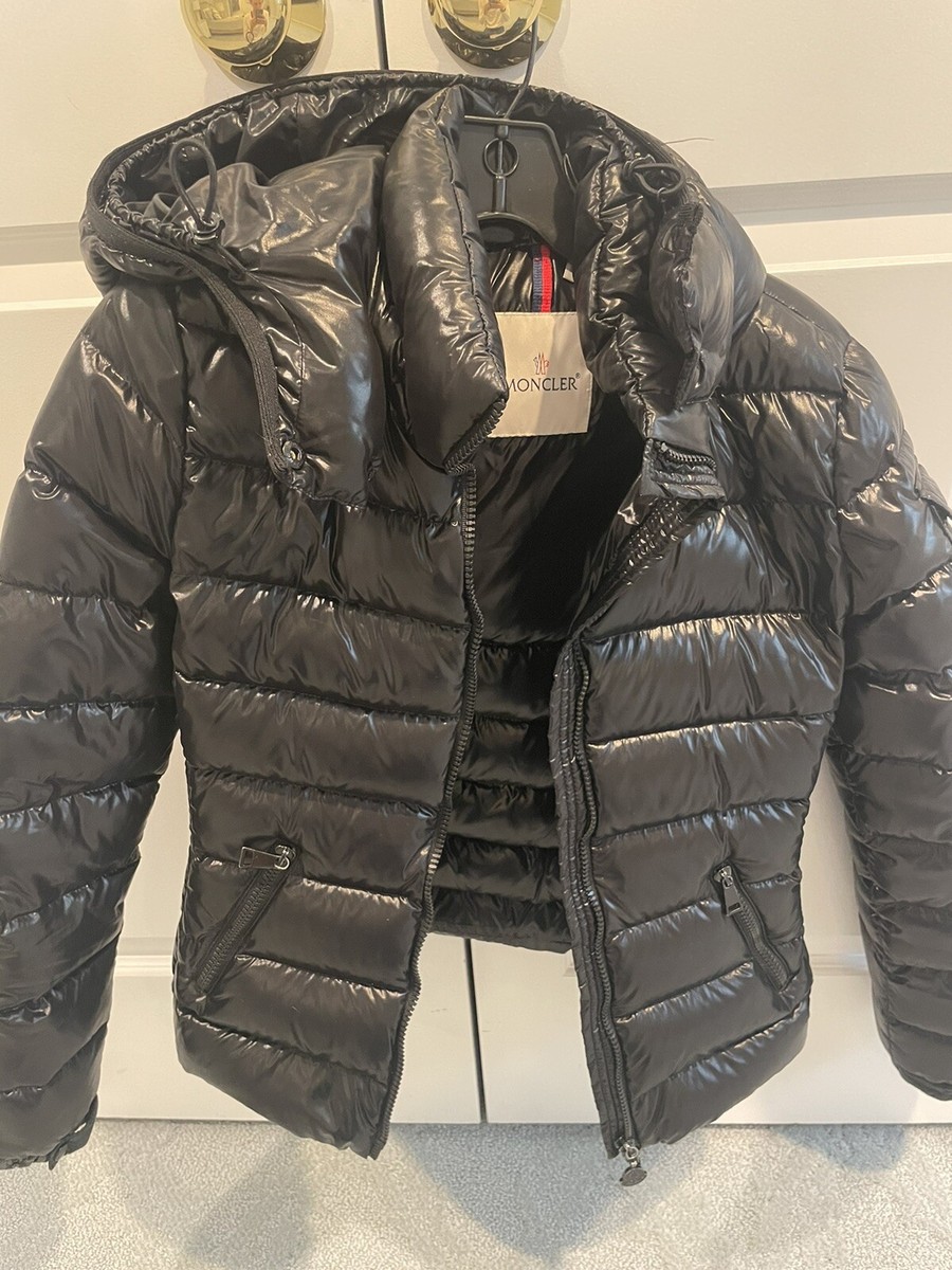 Moncler Womens Hooded Puffer Jacket Black Size 00 | eBay Moncler Womens Hooded Puffer Jacket Black Size 00 | eBay