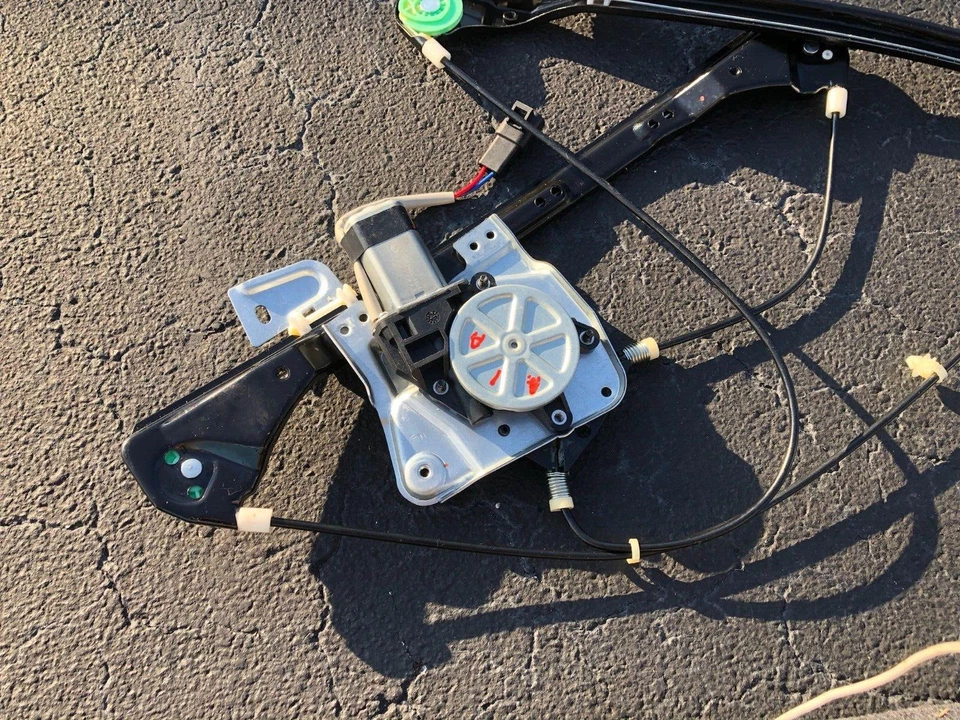 Регулятор стеклоподъемника 1999-04 Oldsmobile Alero 1999-05 Pontiac Grand AM 2 DR - Изображение 2 из 4