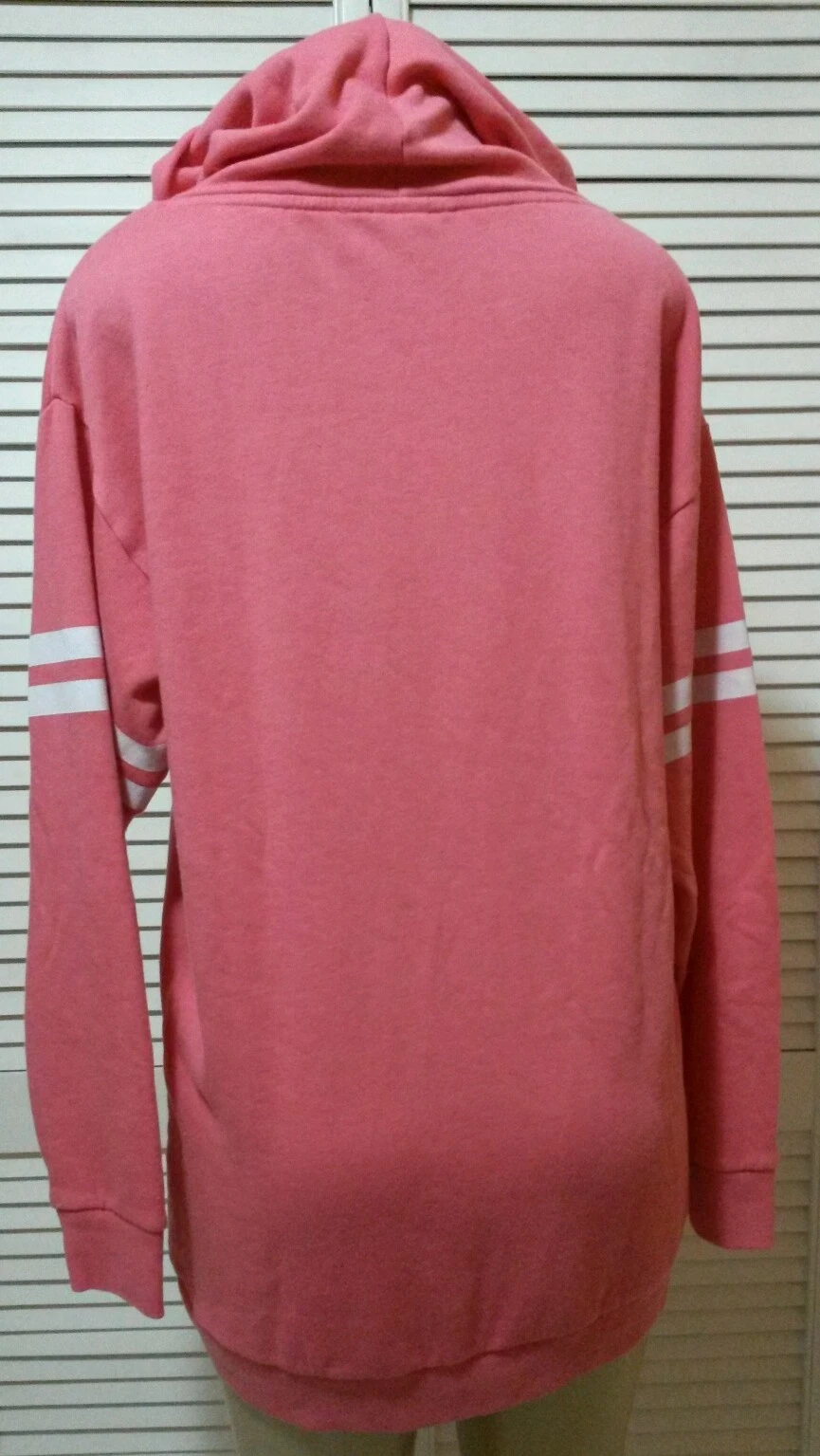 UNDERCOVER VICTORIA'S SECRET ROSA NUOVO! MAGLIONE FELPA CON CAPPUCCIO PICCOLA SUPER CARINA!