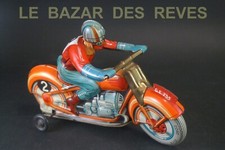 TECHNOFIX.  MOTO  en tôle.