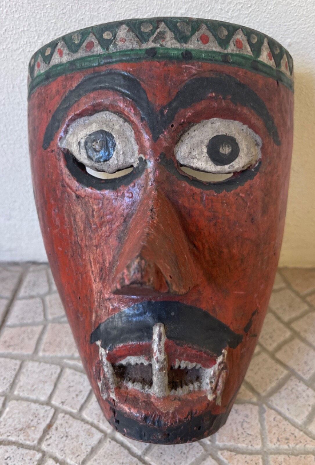 Máscara De Carnaval De Indonesia Siglo XXe S. Masque