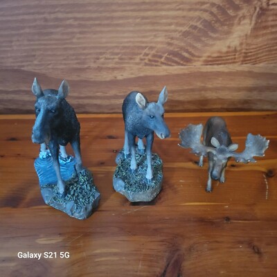 Rustic Moose Figurines, Lot Of 3- Unbranded