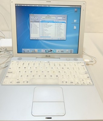 APPLE iBOOK  MODEL A1005  w/ power cord