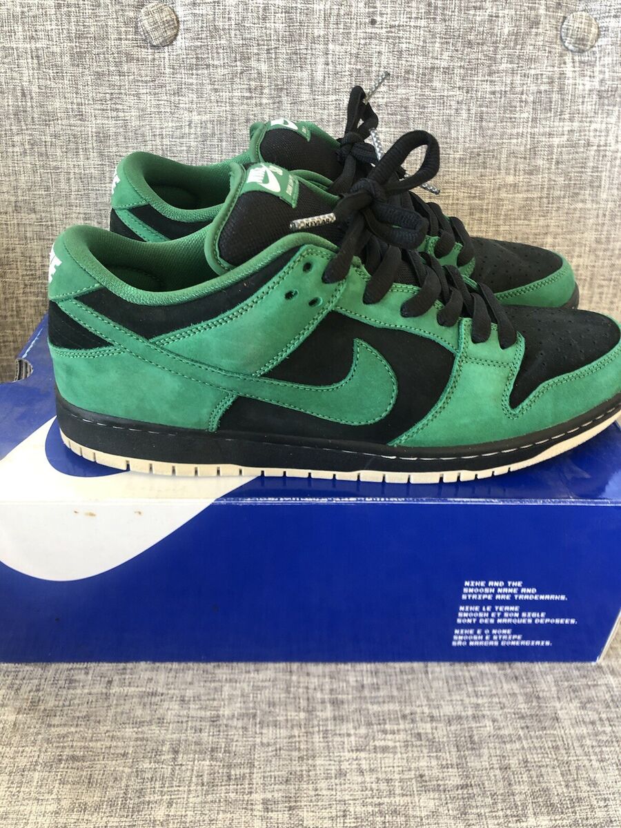 Nike Dunk Low Premium SB “Green Lantern” 313170 012 Sz 10.5 Nike Dunk Low Premium SB “Green Lantern” 313170 012 Sz 10.5