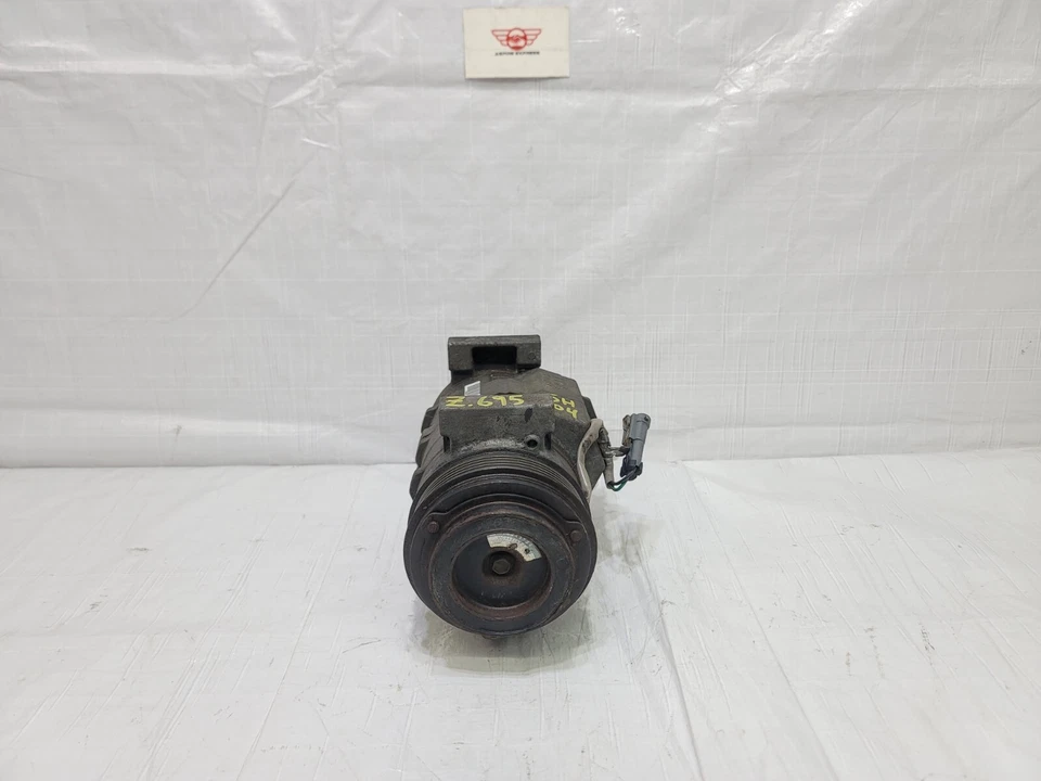 2007 GMC Sierra 3500 Classic A/C Air Compressor OEM 25891794 - Image 4 of 4