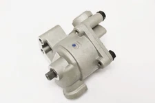 Jaguar DAIMLER Engine Oil Pump C217652-G