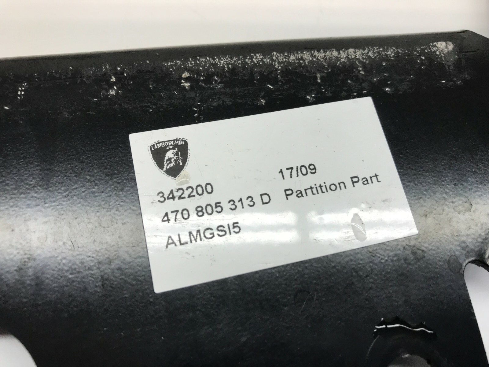 LAMBORGHINI AVENTADOR DRIVER LEFT FRONT BRACKET PARTITION PART OEM 470805313D