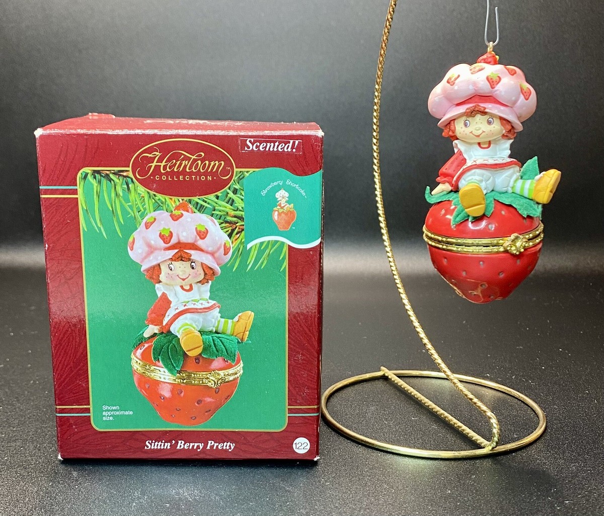 VTG 2003 TCFC Strawberry Shortcake SITTIN' BERRY PRETTY Scented
