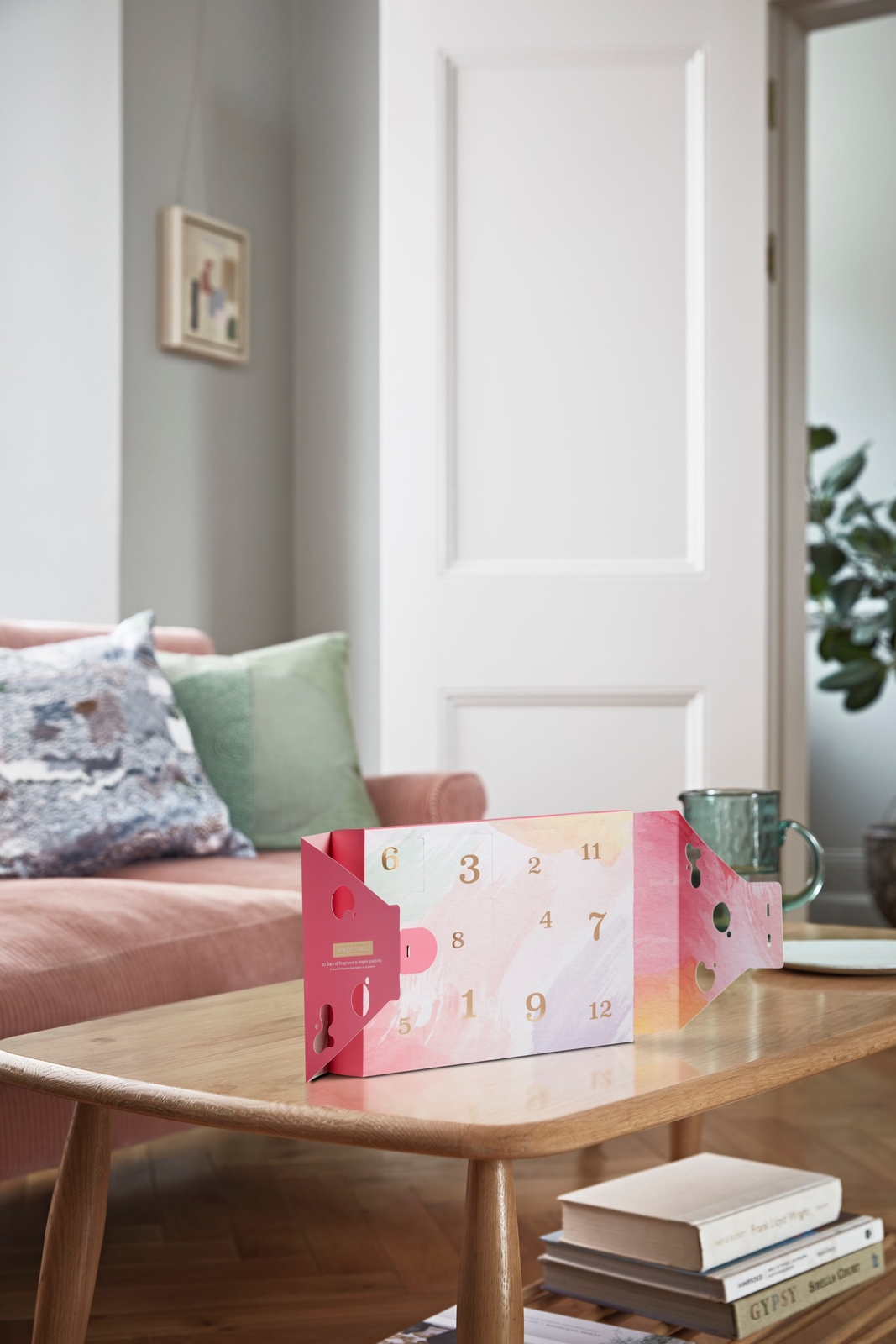 Yankee Candle 12 Days of Fragrance to inspire positivity Candle Gift