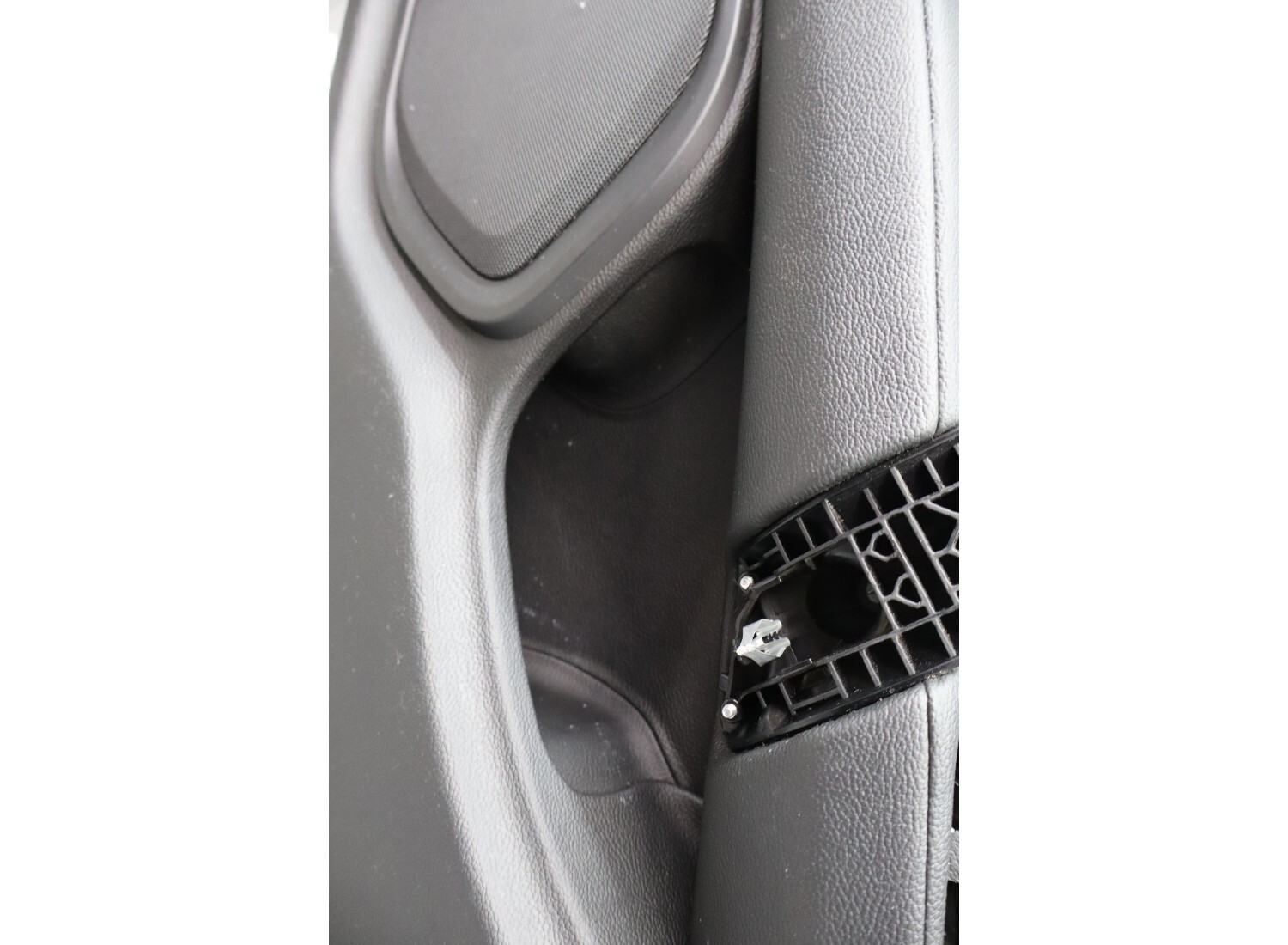14-22 Maserati Ghibli M157 Rear Right Passenger Side Interior Door Panel Oem