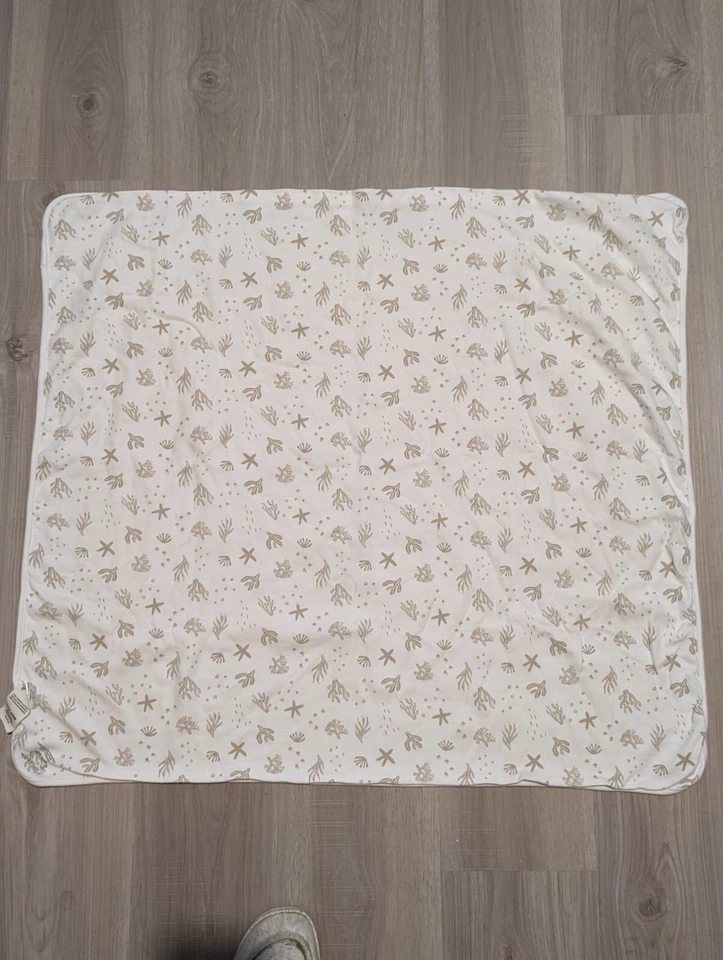 Manta Bebé Mac & Moon Ocean Coral y Rayas Reversible Algodón Orgánico Verde  Foto 4 de 4