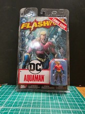 McFARLANE TOYS DC FLASHPOINT AQUAMAN 3 inch Figure & PAGE PUNCHERS Comic Book