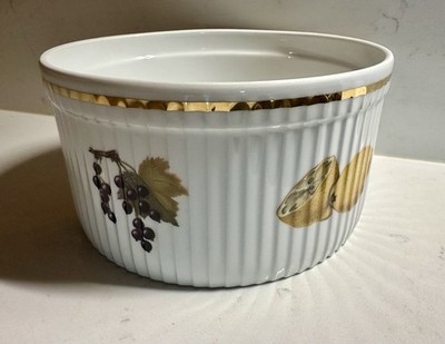 Royal Worcester England Porcelain Evesham Soufflé Casserole Dish Gold Trim 7.5 