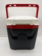 Igloo Quantum 12 Qt Cooler 18 Can Capacity Grey Red  Black Portable Hardside