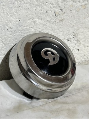 1974-1987 Daimler Sovereign D Jaguar XJ6 Aluminum Mag Wheel Center Hub Cap