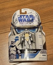 SIGNED NEW Clone Trooper Saga Legends SL27 2009 STAR WARS Legacy Collection NIB