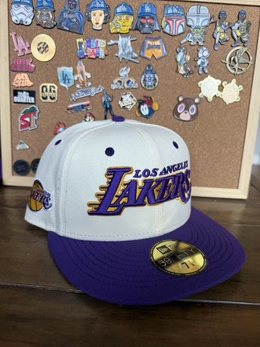 Los Angeles Lakers Camo Two Tone Script Fitted 7 1/8