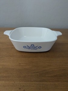 Vintage Corning Ware Petite Pan P-41-B