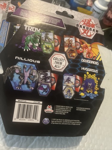 Bakugan NILLIOUS B200 Collector Figure w/2 Trading Cards and Coin 2020 - Picture 3 of 3