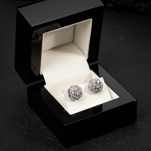 Large VVS Lab Grown Diamond 14K White Gold Flower Cluster 0.80Ct Stud Earrings - Picture 5 of 5