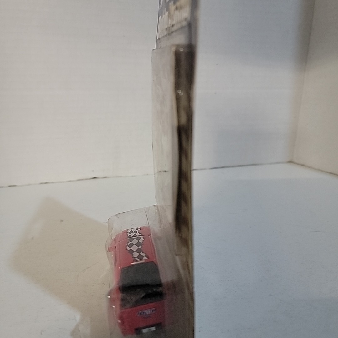 Picture 6 of 8