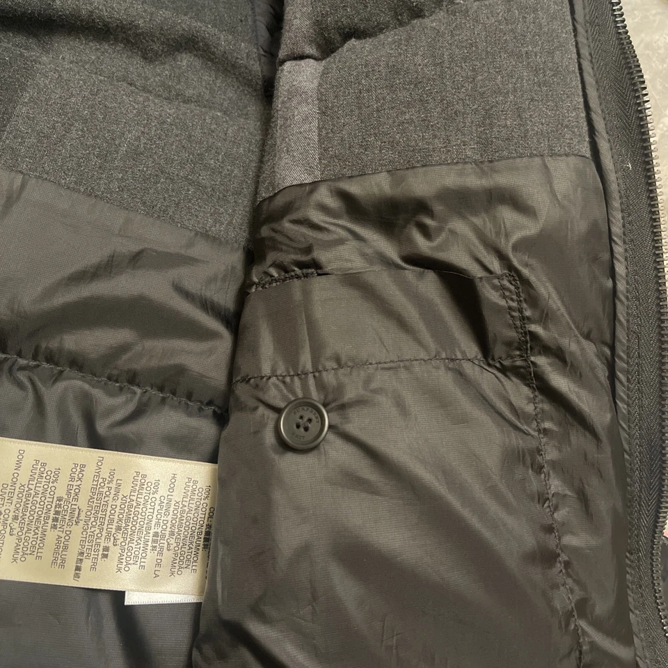 Burberry Mens vest - Image 2 of 4