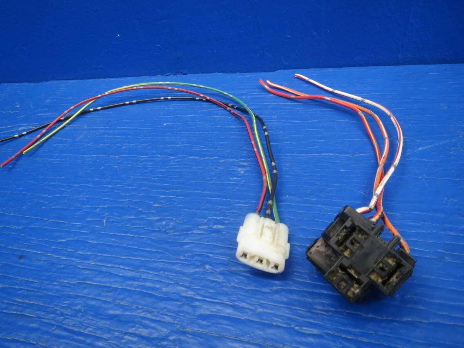 2002 HONDA ODYSSEY EX LH OR RH HEADLIGHT WIRE, PLUG,