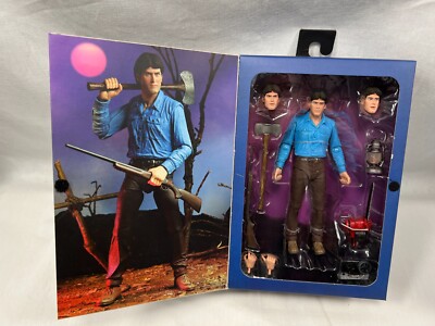 NECA The Evil Dead Ultimate Ash 40周年記念 s-l400.jpg